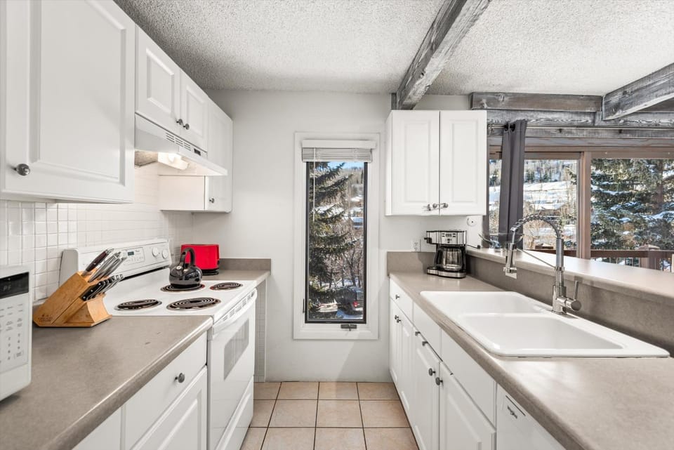 29C by SkyRun Aspen Apartment in Snowmass Village