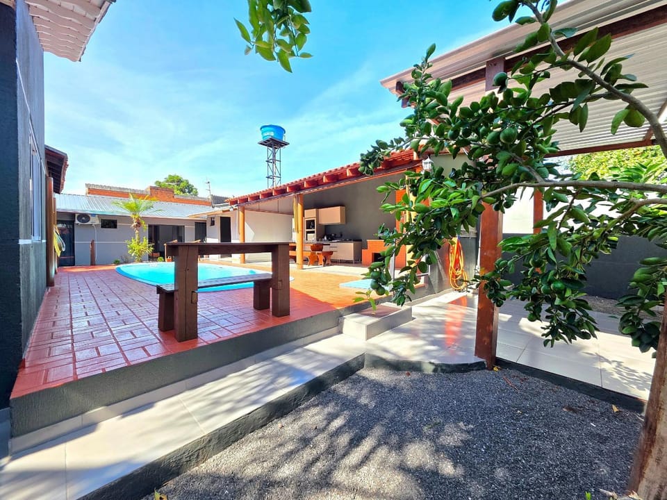 Casa Aconchegante bem pertinho das Cataratas House in Puerto Iguazú