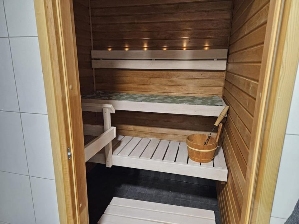 Bright 16th floor home view, sauna and peace Apartment in Finland