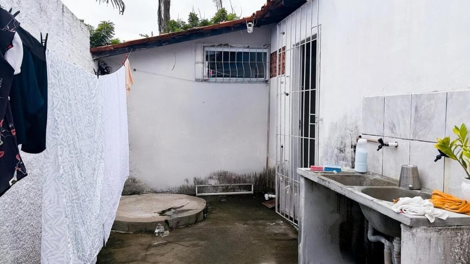 Casa mobiliada ,4 quartos, piscina, e churrasqueira Villa in Luís Correia