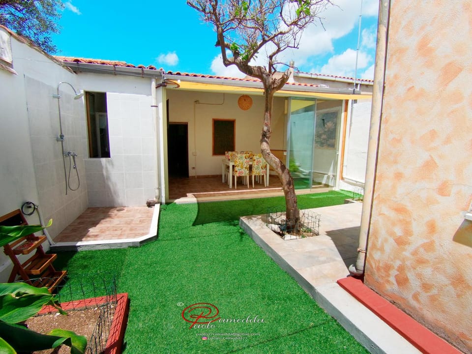 Garden, Garden view