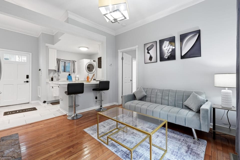 Kitchen or kitchenette, Living room, Seating area, laundry, washing machine