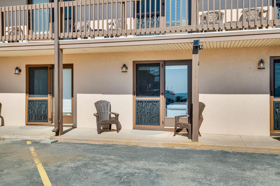 Old Orchard Beach Condo: Steps From the Beach! House in Old Orchard Beach
