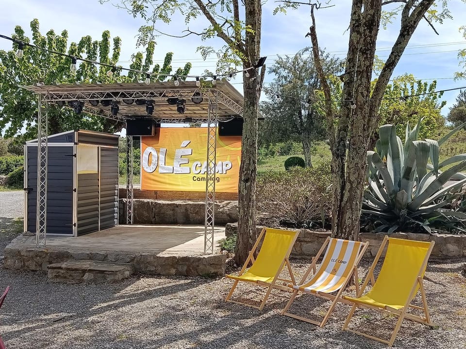Camping Olé camp Campground/ 
RV Resort in Balazuc