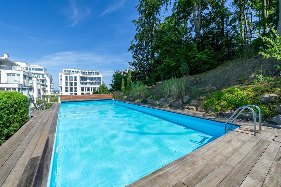 Pool view, Swimming pool
