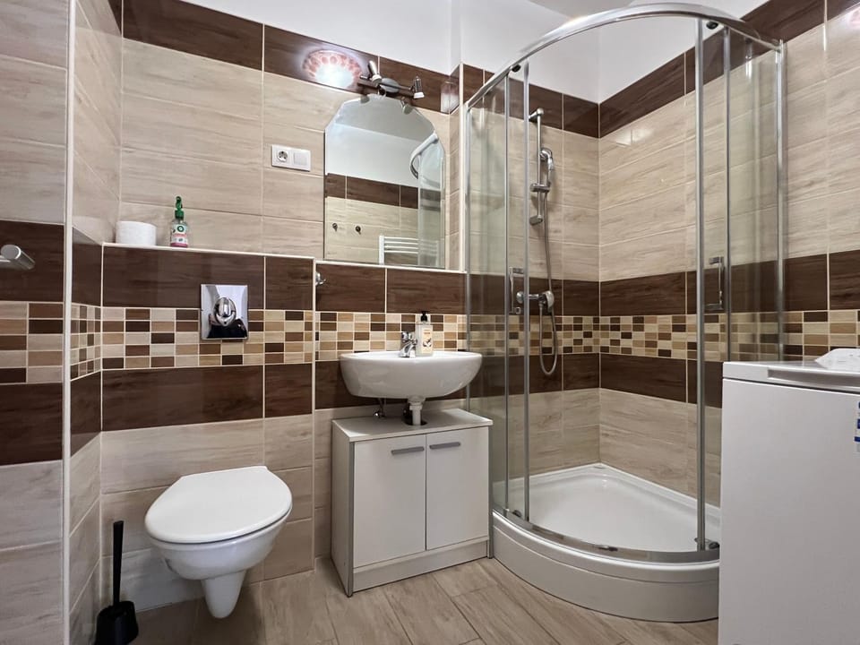 NMG APARTMAN - József Attila utca 17 Apartment in Hungary