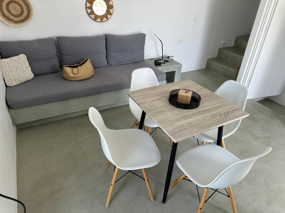 Selene Villa Apartment in Mykonos, Mikonos 846 00, Greece