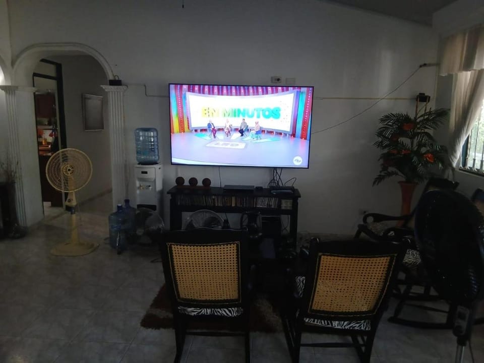 Casa en Flandes ideal para descansar Para grupos y familias House in Tolima