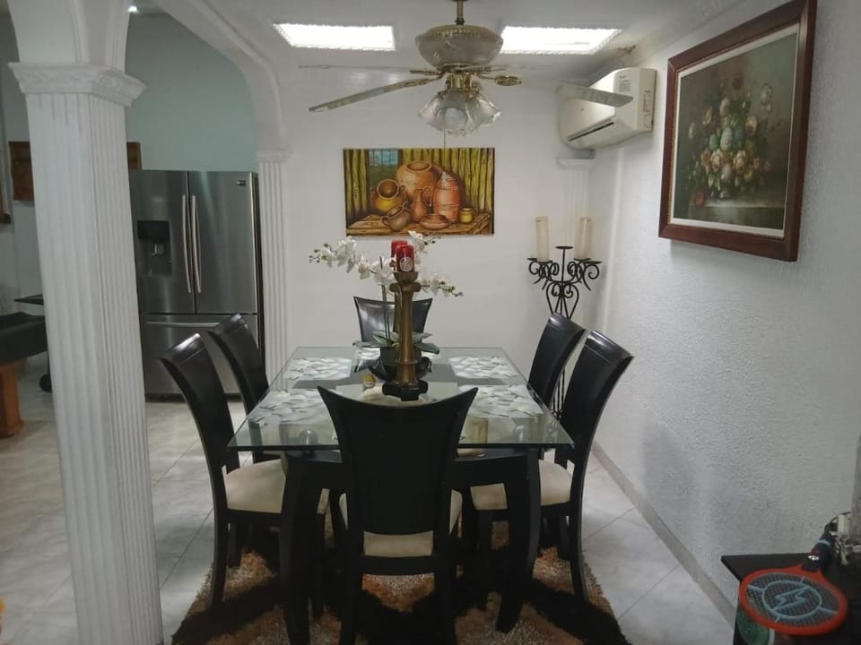 Casa en Flandes ideal para descansar Para grupos y familias House in Tolima