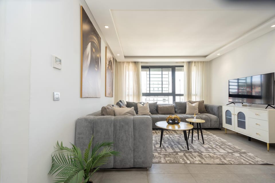 Luxury Studio Faubourg CFC Apartment in Casablanca