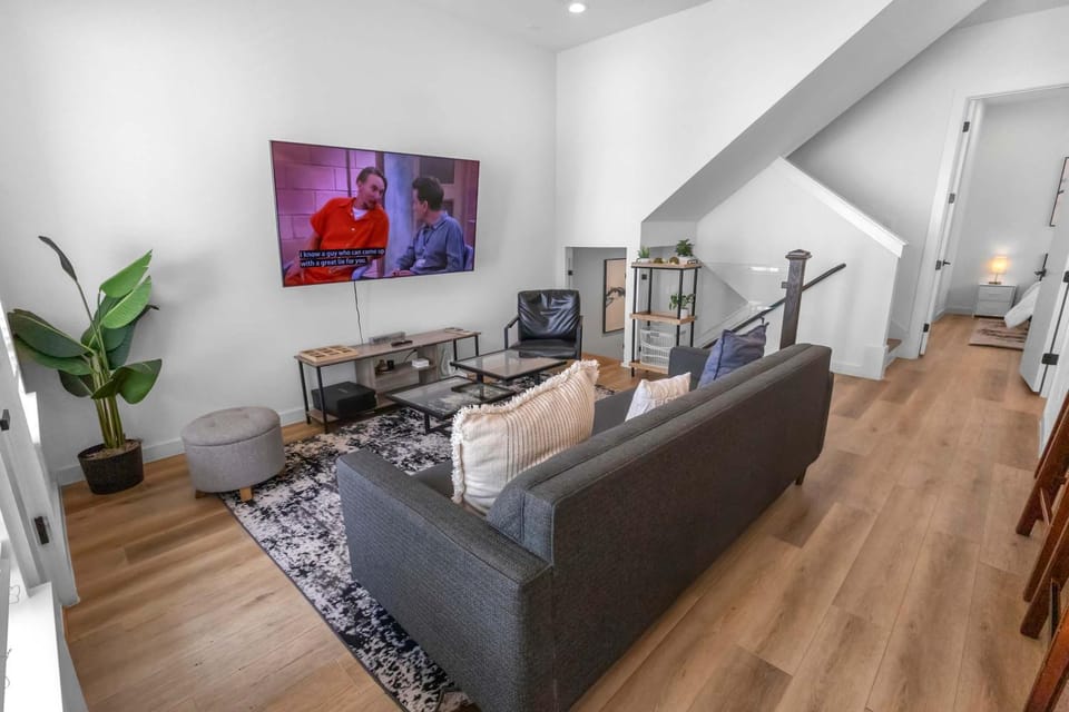 Peerless Place I 3BR Near NRG & Med Center House in Harris County