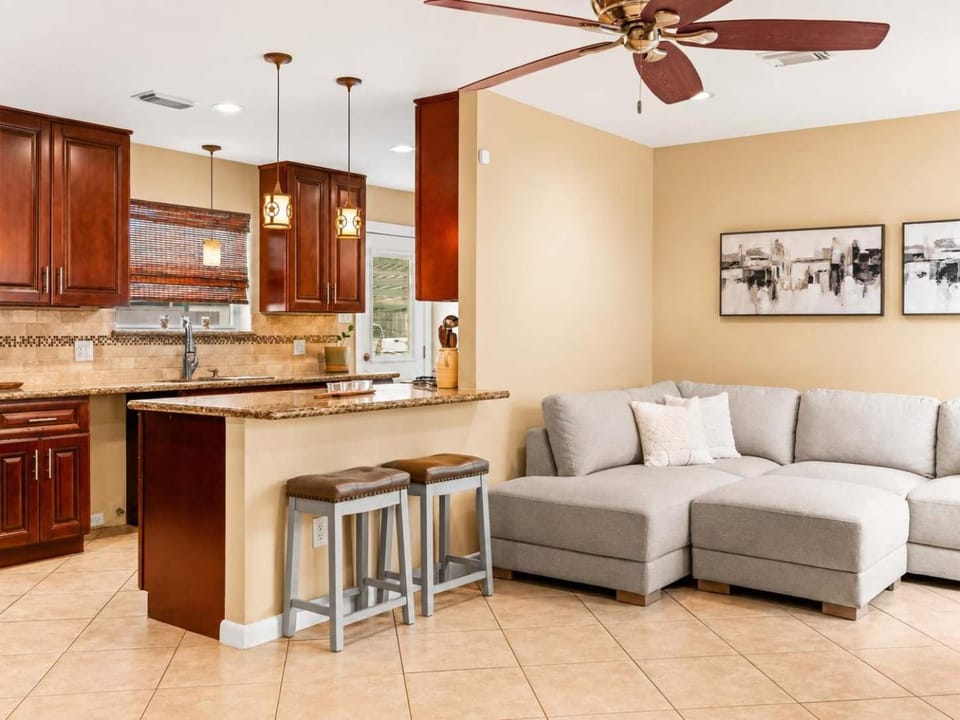 Private Pool I Office I 3 Queen Beds I Spring Branch House in Harris County