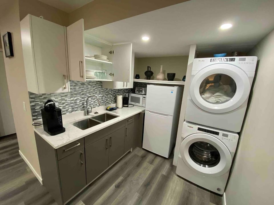 laundry, washing machine