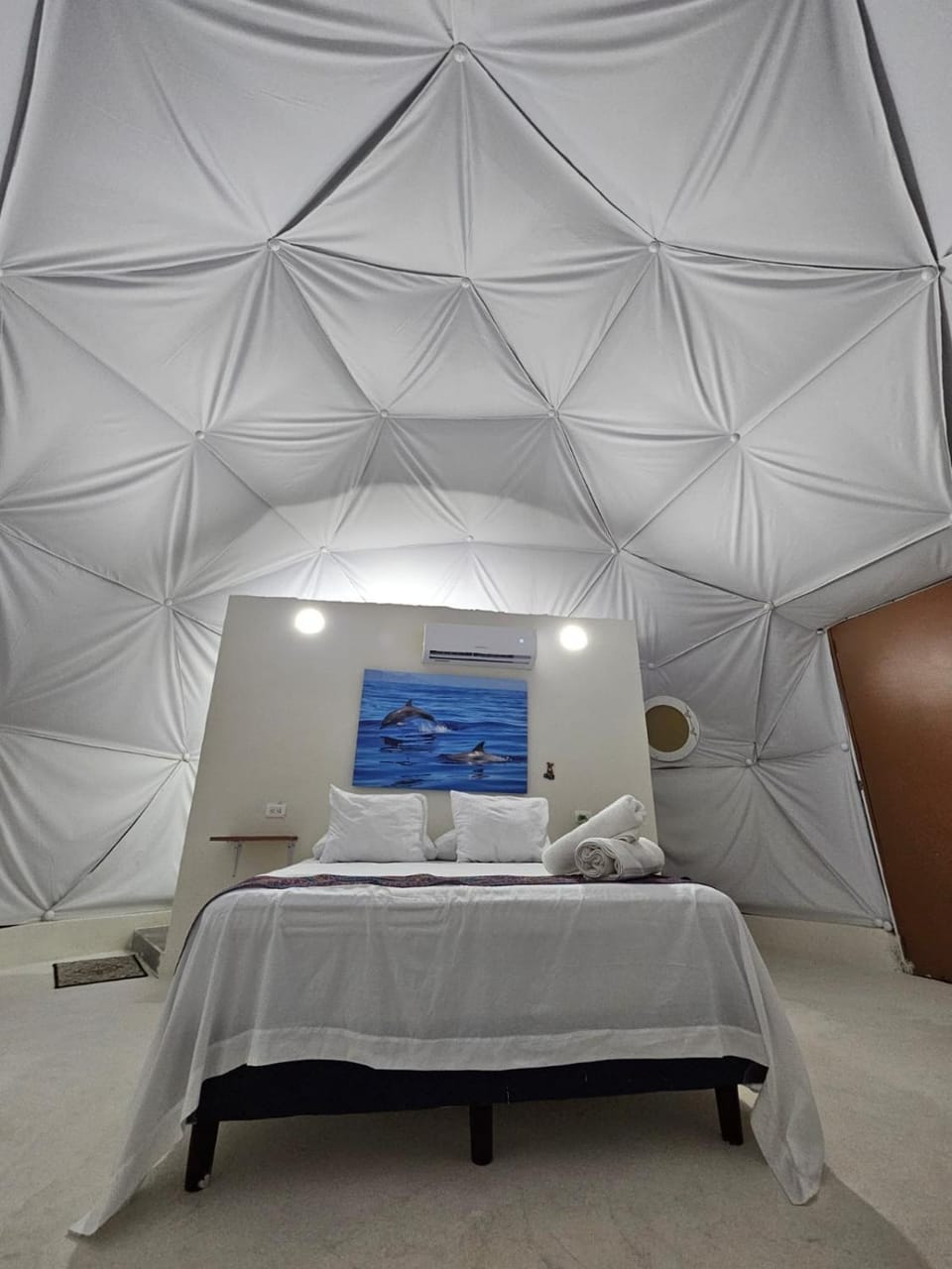 Glamping Isla Mujeres Capsule hotel in Isla Mujeres