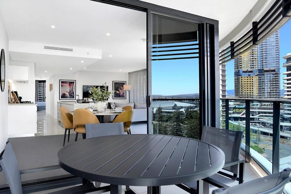 Coastal Vibe at Oracle 21002 Apartment in Gold Coast