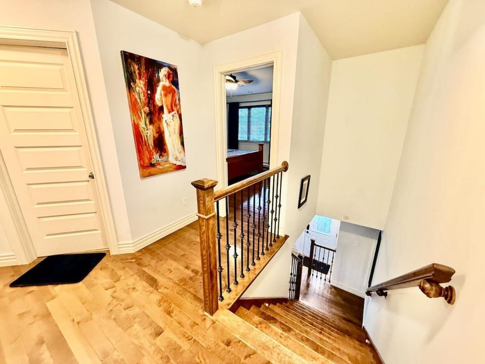 Spacious 3BR Dieppe Retreat near Downtown House in Dieppe
