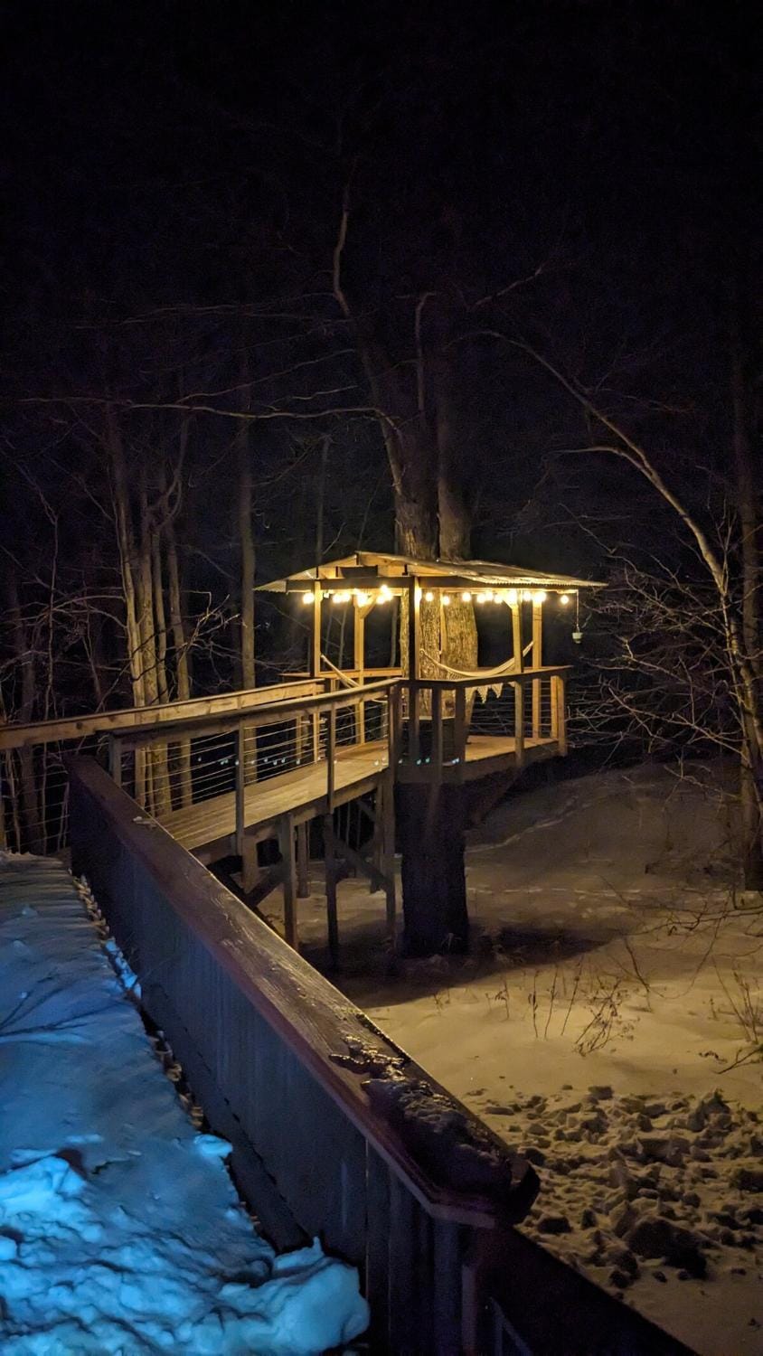 Enjoyyourstay Retreat Treehouse Hammock Hot Tub House in Coolbaugh Township