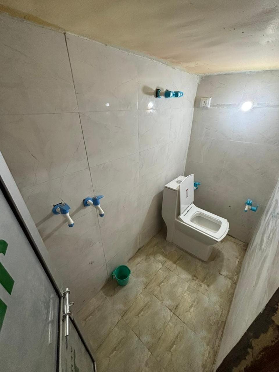 Pahadeshwar seva sadan Hotel in Uttar Pradesh