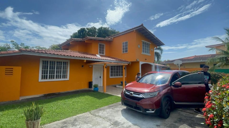 La almeja House in Panama