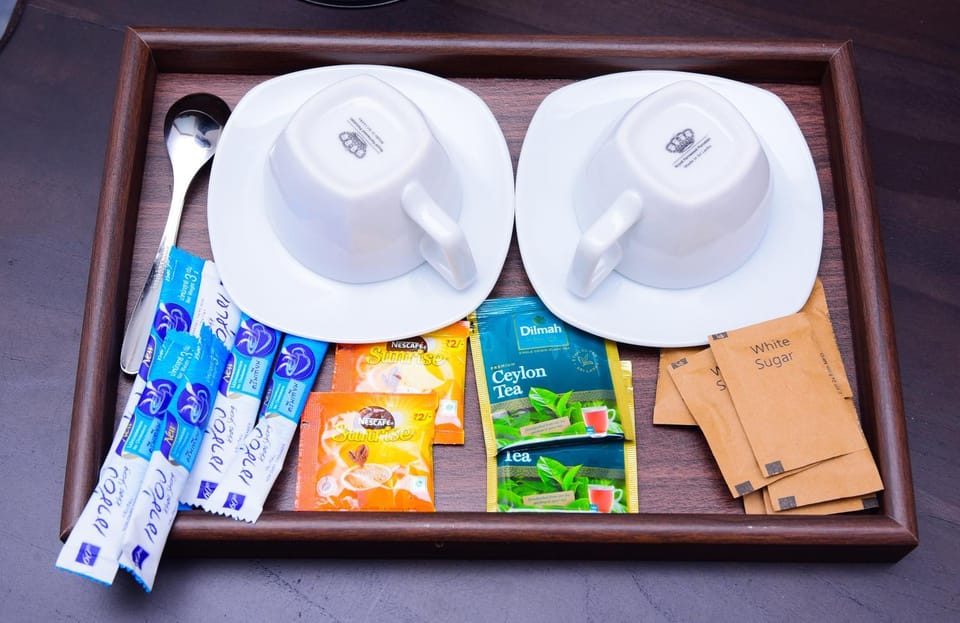 Coffee/tea facilities, Breakfast