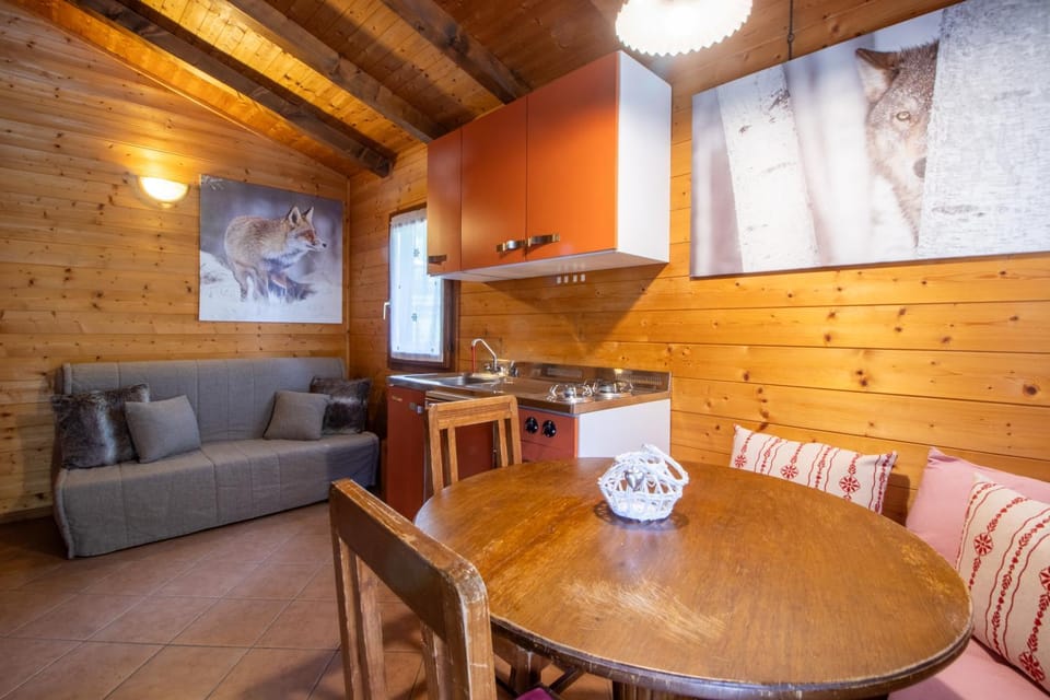 Paradise Village Campground/ 
RV Resort in Châtillon