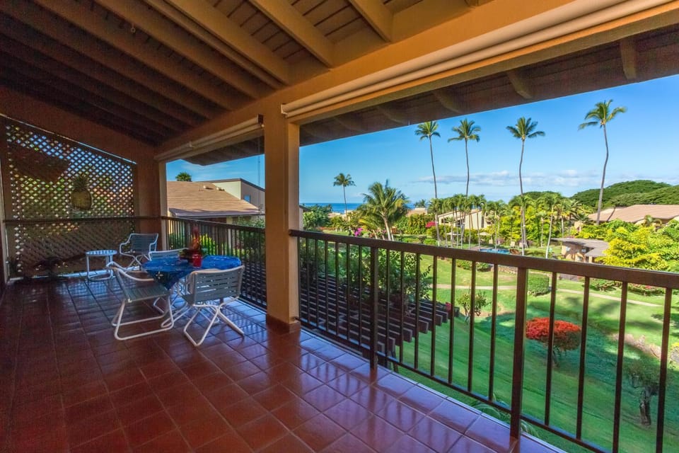 Wailea Ekahi #45-E Ocean View Beachfront Resort Great Rates, Pool, Near Beach Apartment in Wailea