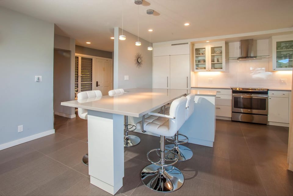 Wailea Ekolu #105 Scenic Ocean View, Great Location, Near Beaches, Full AC Apartment in Wailea