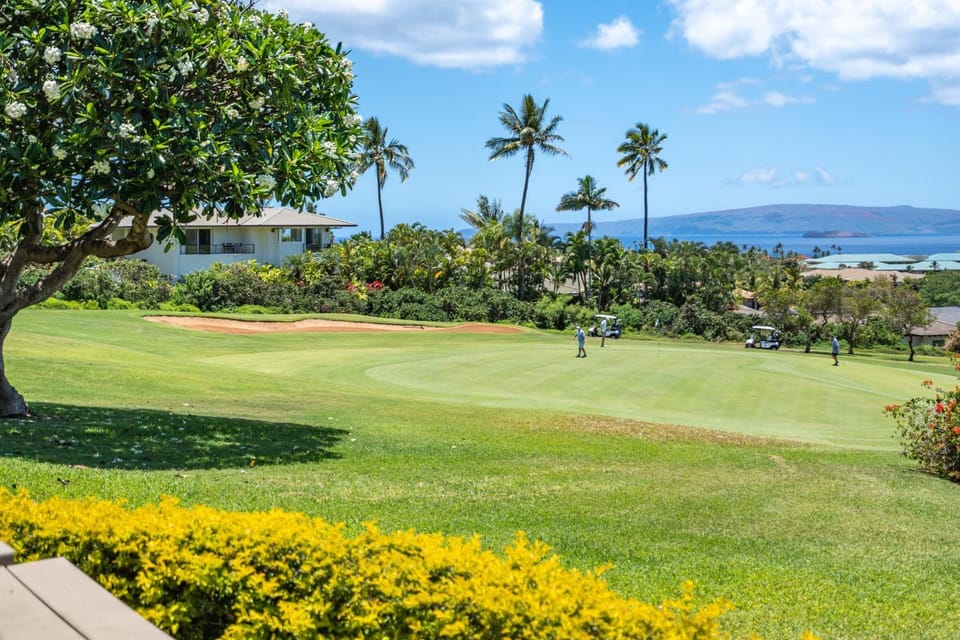 Wailea Ekolu #306 Panoramic Ocean Views on Wailea Golf Course, Wifi, A/C Apartment in Wailea