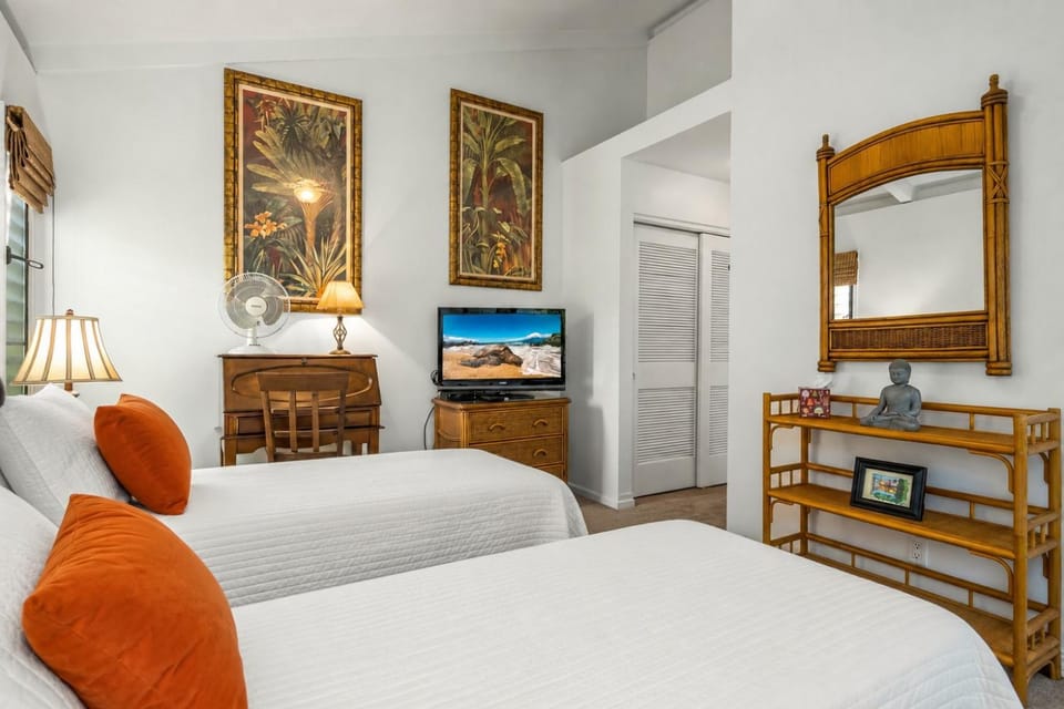 Wailea Ekolu #308 Beautiful Ocean View, Near Golf Course and Beaches, A/C Apartment in Wailea