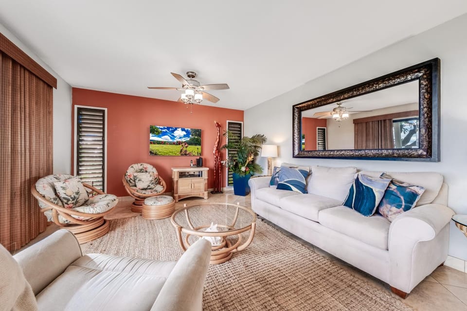 Wailea Ekolu #501 Panoramic Ocean View, Ground Floor, Wifi, A/C, Near Beach Apartment in Wailea