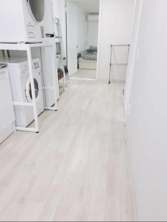 6, near Sangsu stn, 1st floor, quiet area Apartment in Seoul