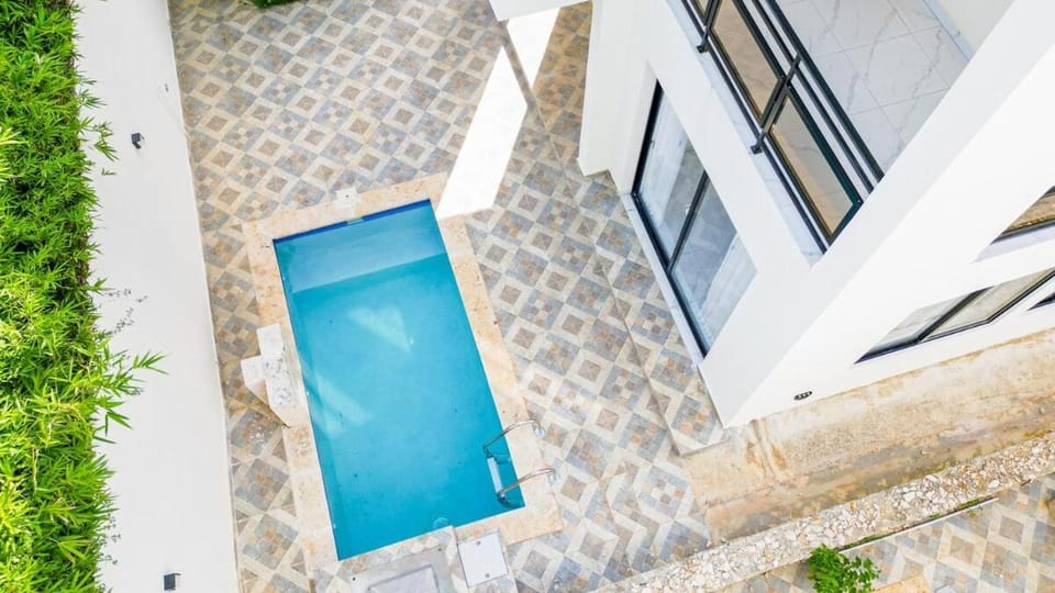 Villa Los Pinos de Sosua Near La Sirena Villa in Sosua