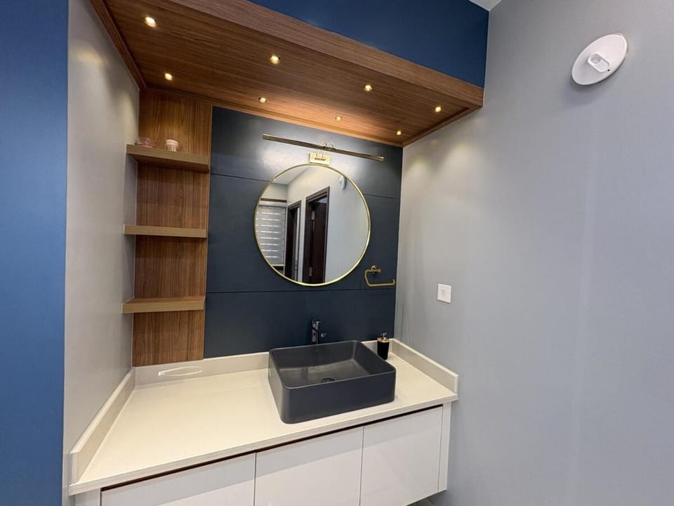 Modern Luxury Apartment 3 bed 3 bath close toGreenfield stadium Apartment in Thiruvananthapuram