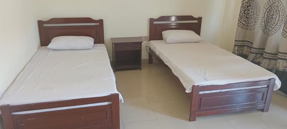 Furnished Rooms For Male At Canal Villas Apartment hotel in Punjab