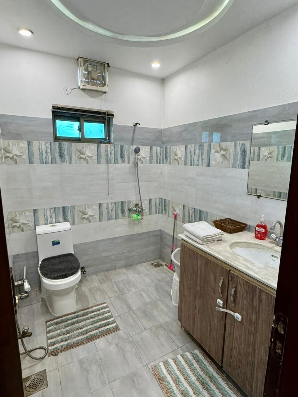 Lavish House in model town Lahore House in Lahore