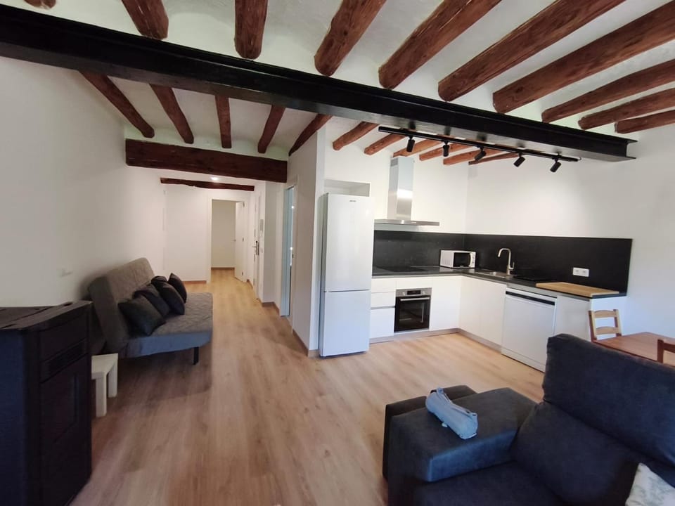 Apartaments La Pedra La Pobla de Lillet 2n Apartment in Berguedà