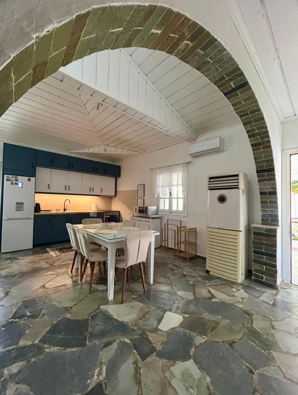 Stone & Sea Retreat House in Samos, Greece