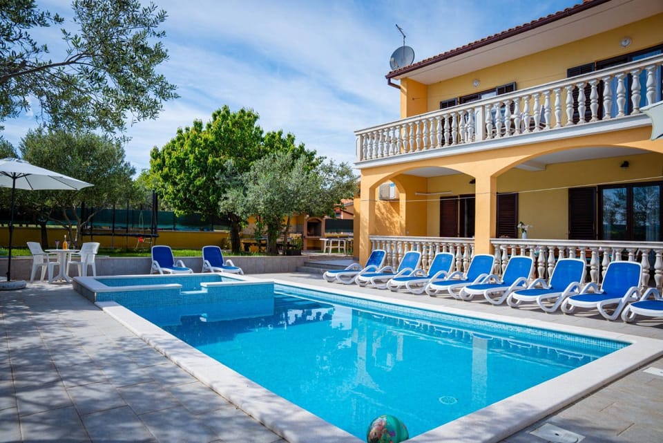 Villa Smilja in Vodnjan - Haus für 14-16 Personen Villa in Fažana