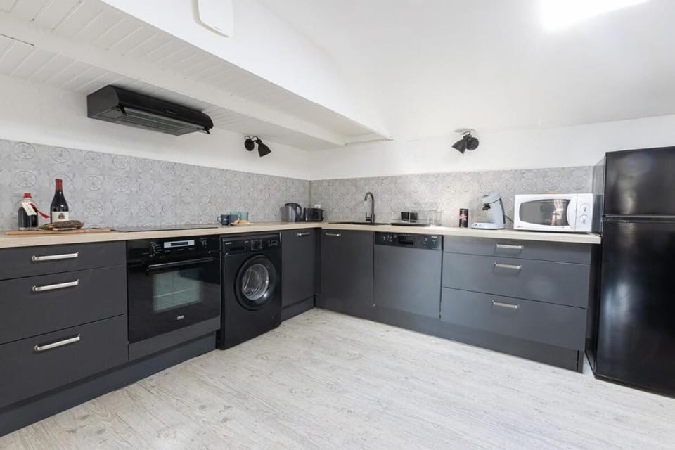 "U San Petru" – Cœur de Propriano | by Efficios Apartment in Propriano