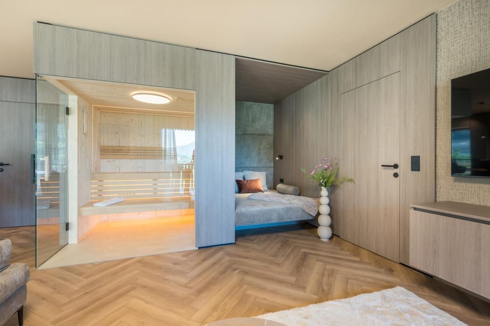 MaVie Exclusive Living Apartment hotel in Algund
