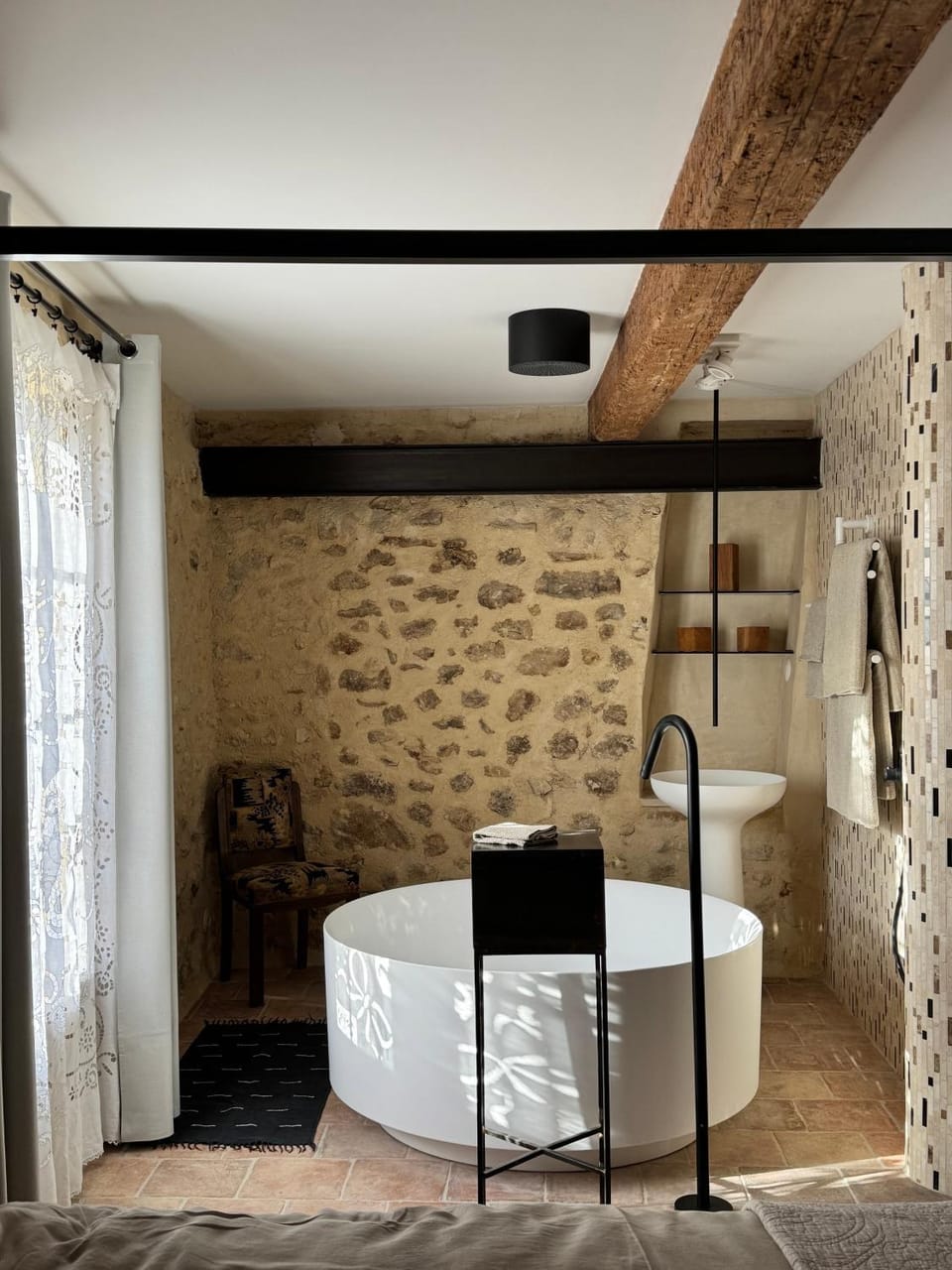 Bathroom, Living room