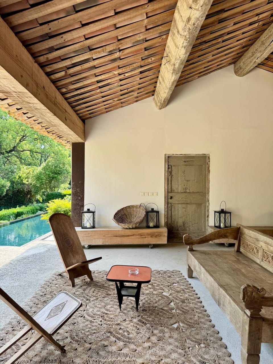 Property building, Living room