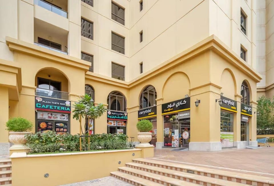 Large 3BR Coastal Apartment in JBR with Beach Access Apartment in Dubai