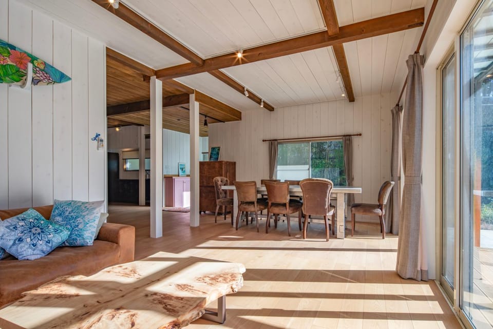 Sotoura Sunrise Cottage 30m from Beach House in Shizuoka Prefecture