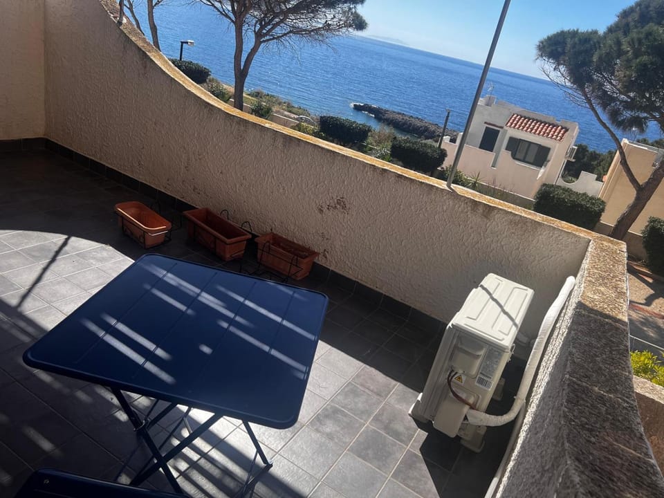 Property building, Balcony/Terrace