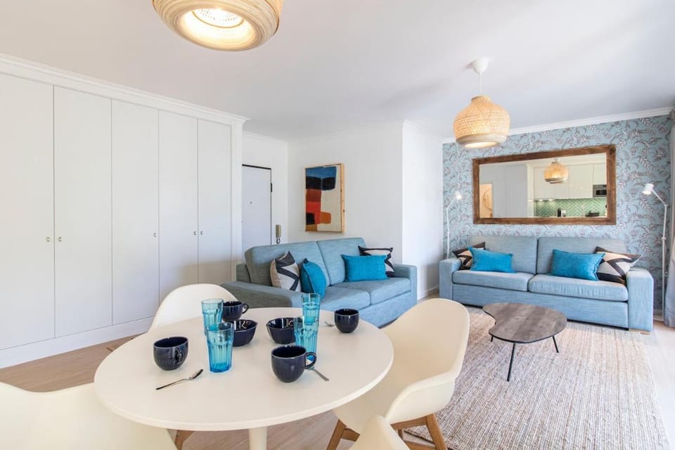 Topázio Studio Apartment in Quarteira