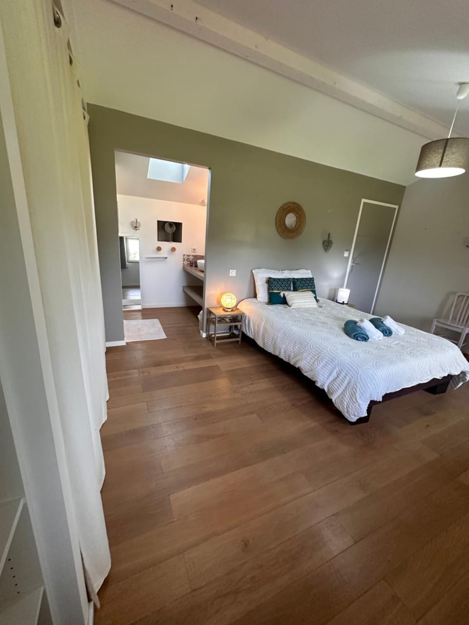 Logis de la Brangerie -PuyduFou 15 min Bed and Breakfast in Pays de la Loire