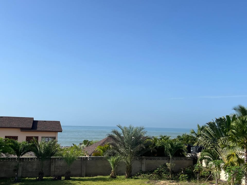 Elmina beach house Villa in Central Region, Ghana