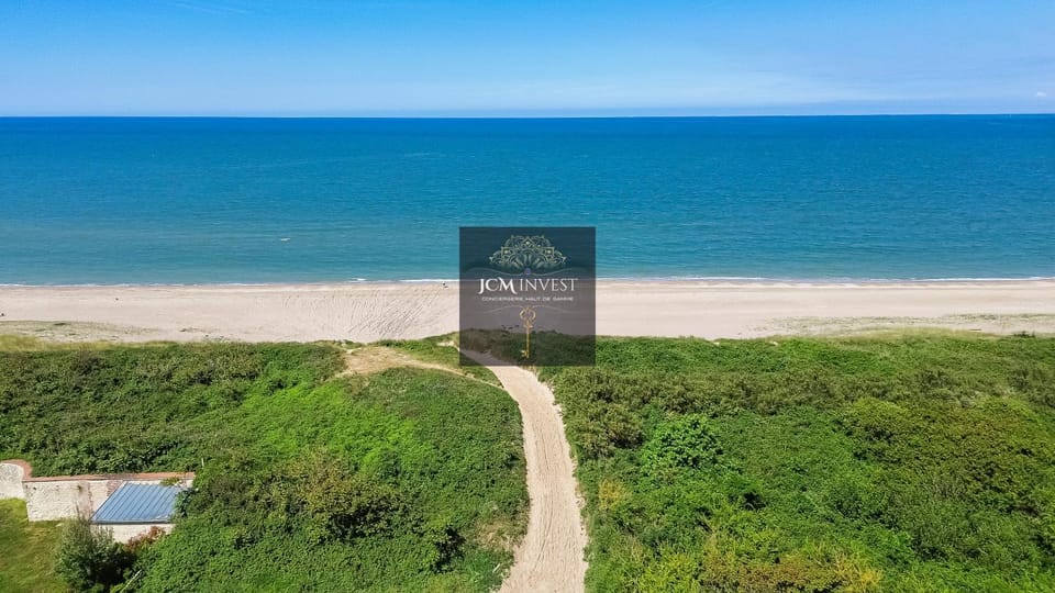 Nearby landmark, Day, Bird's eye view, Beach