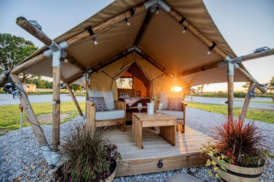 Comfortable Glamping Tent with Fire Pit and Stream Access Near Mark Twain National Forest in Missouri Luxury tent in Roaring River Township